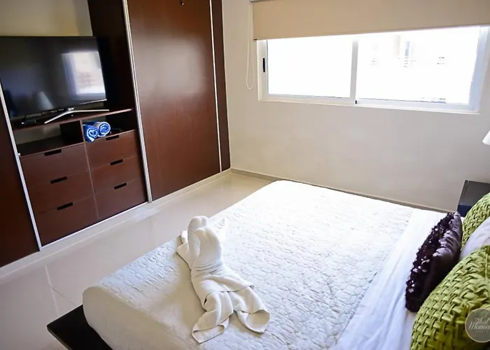 Spacious Ph 3 Bedrooms With Private Terrace, Club Access *