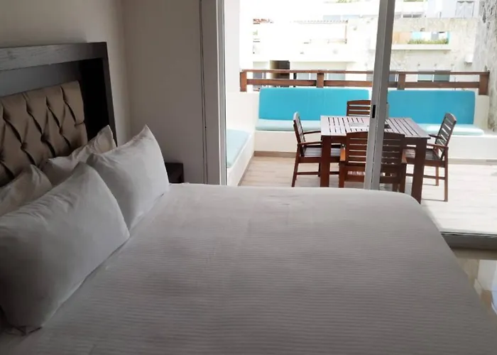Spacious Ph 3 Bedrooms With Private Terrace, Club Access *